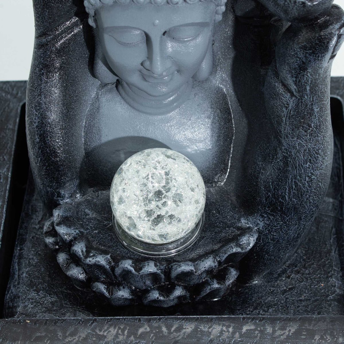 Fontana da tavolo a forma di mano e testa di Buddha