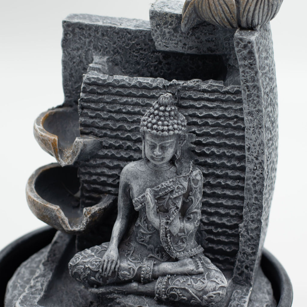 Fontana da tavolo  Buddha, vasi a cascata con fiori di loto